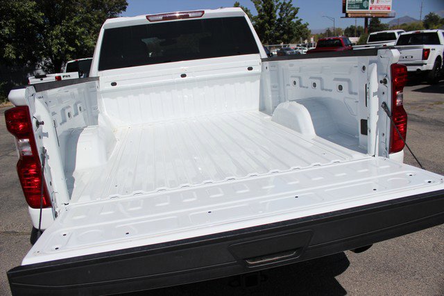 Used 2023 Chevrolet Silverado 2500 LT image 13