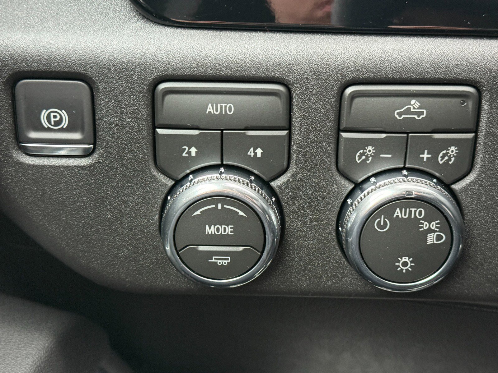 New 2026 GMC Sierra 1500 SLE image 27