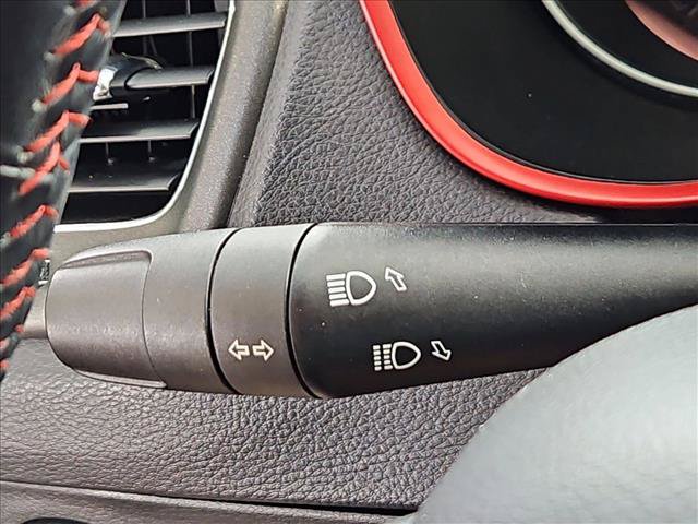 Used 2019 Jeep Compass Trailhawk AWD/4WD image 21