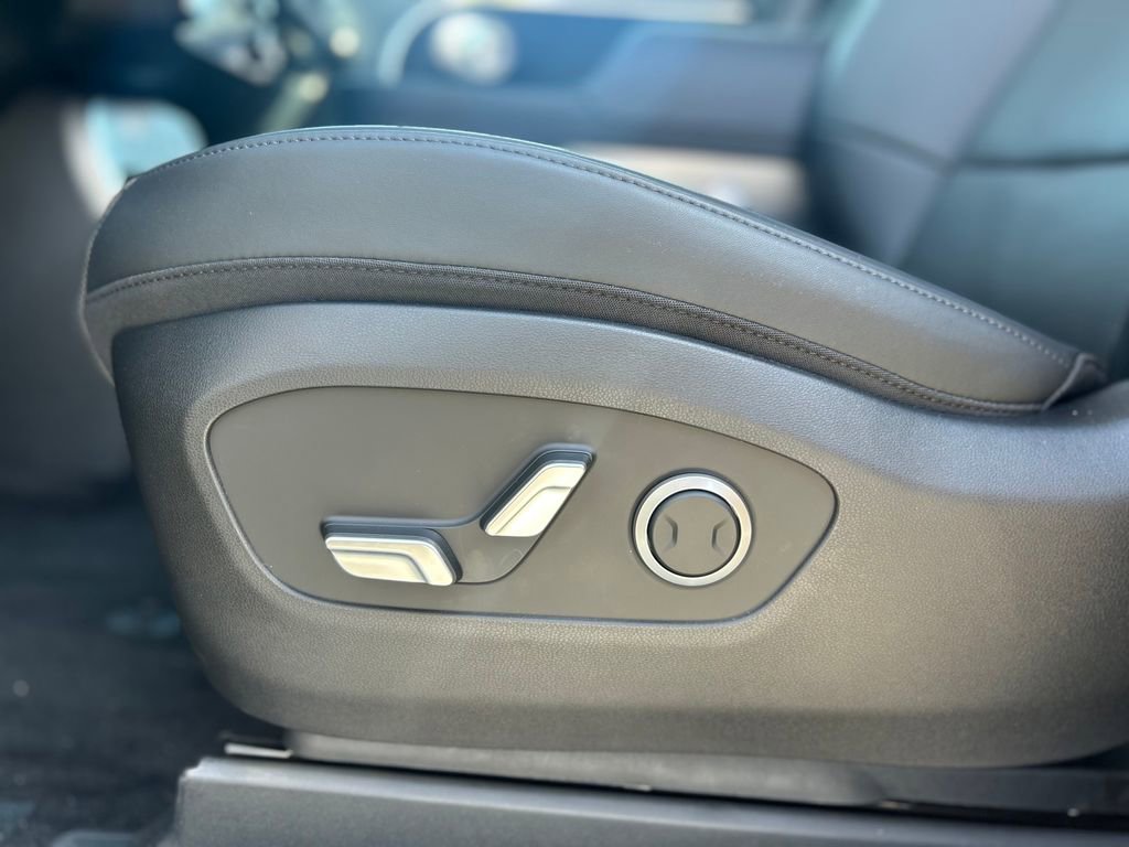 New 2026 Hyundai Ioniq 9 SEL image 12
