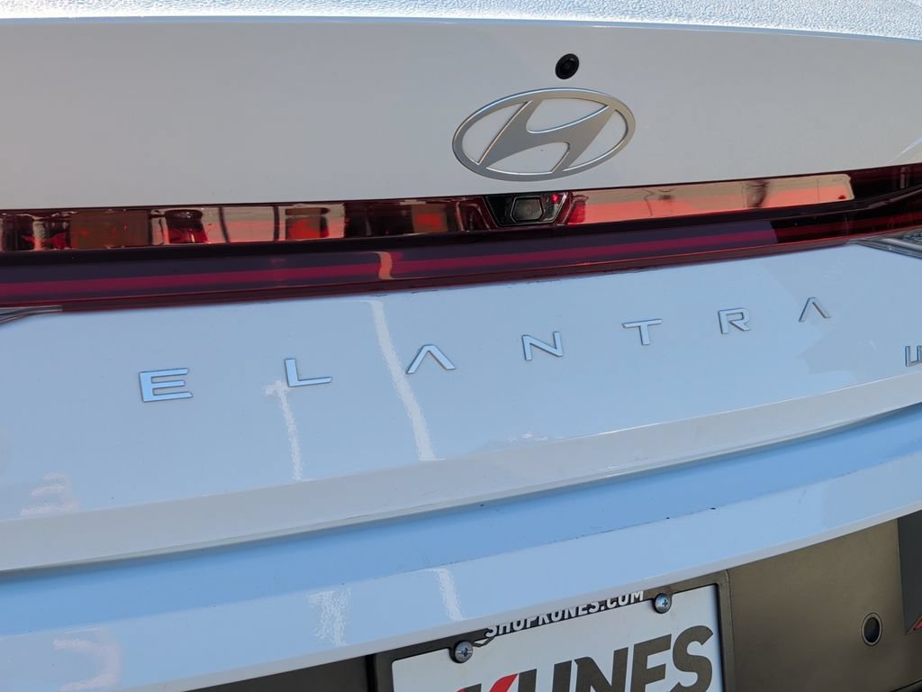 Used 2024 Hyundai Elantra Limited FWD image 41