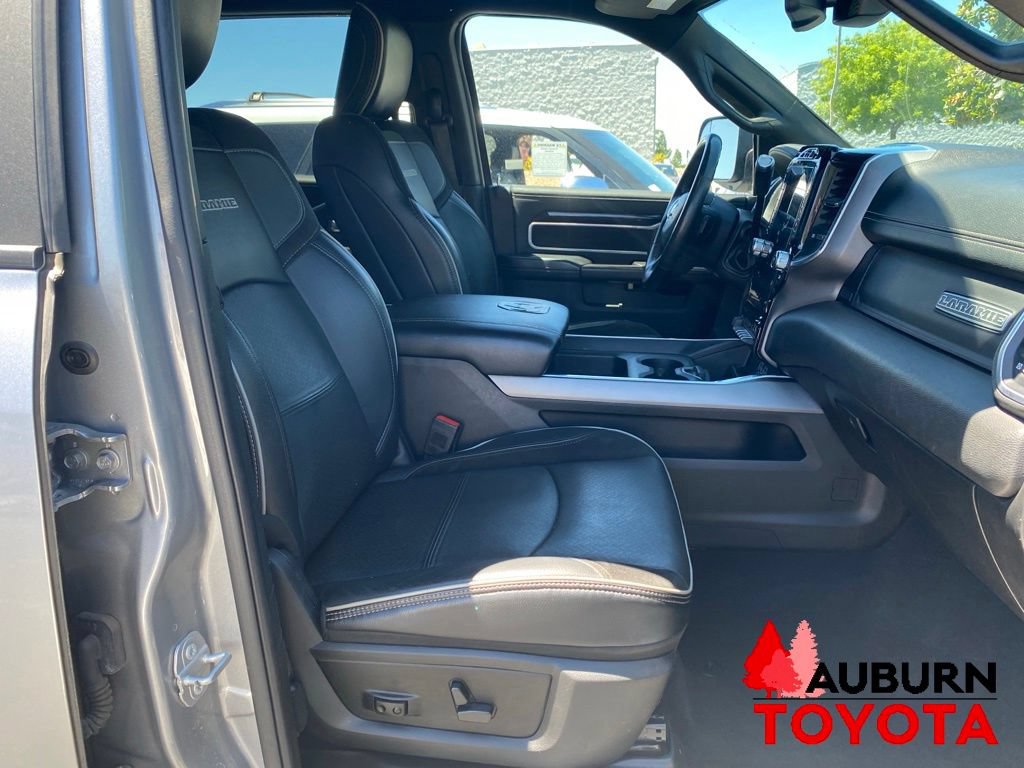 Used 2020 RAM 2500 Laramie w/ Night Edition AWD/4WD image 16