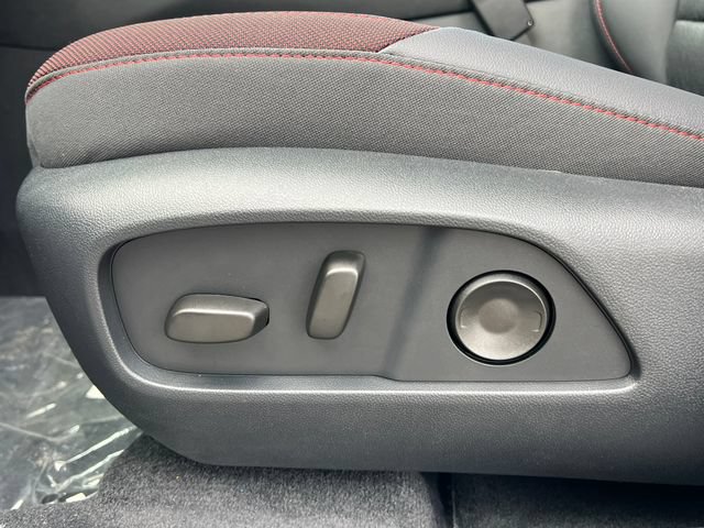 New 2027 Chevrolet Equinox RS w/ Safety and Technology Package AWD/4WD image 9