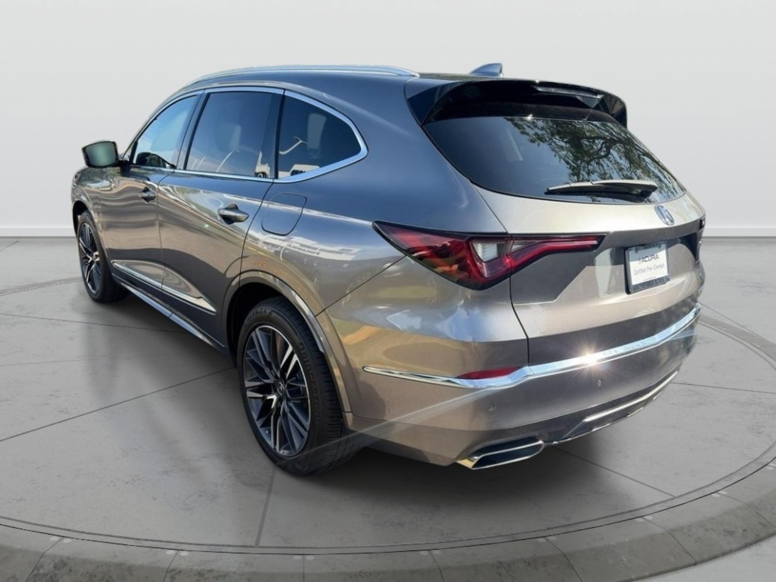 Certified 2026 Acura MDX w/ Advance Package AWD/4WD image 5