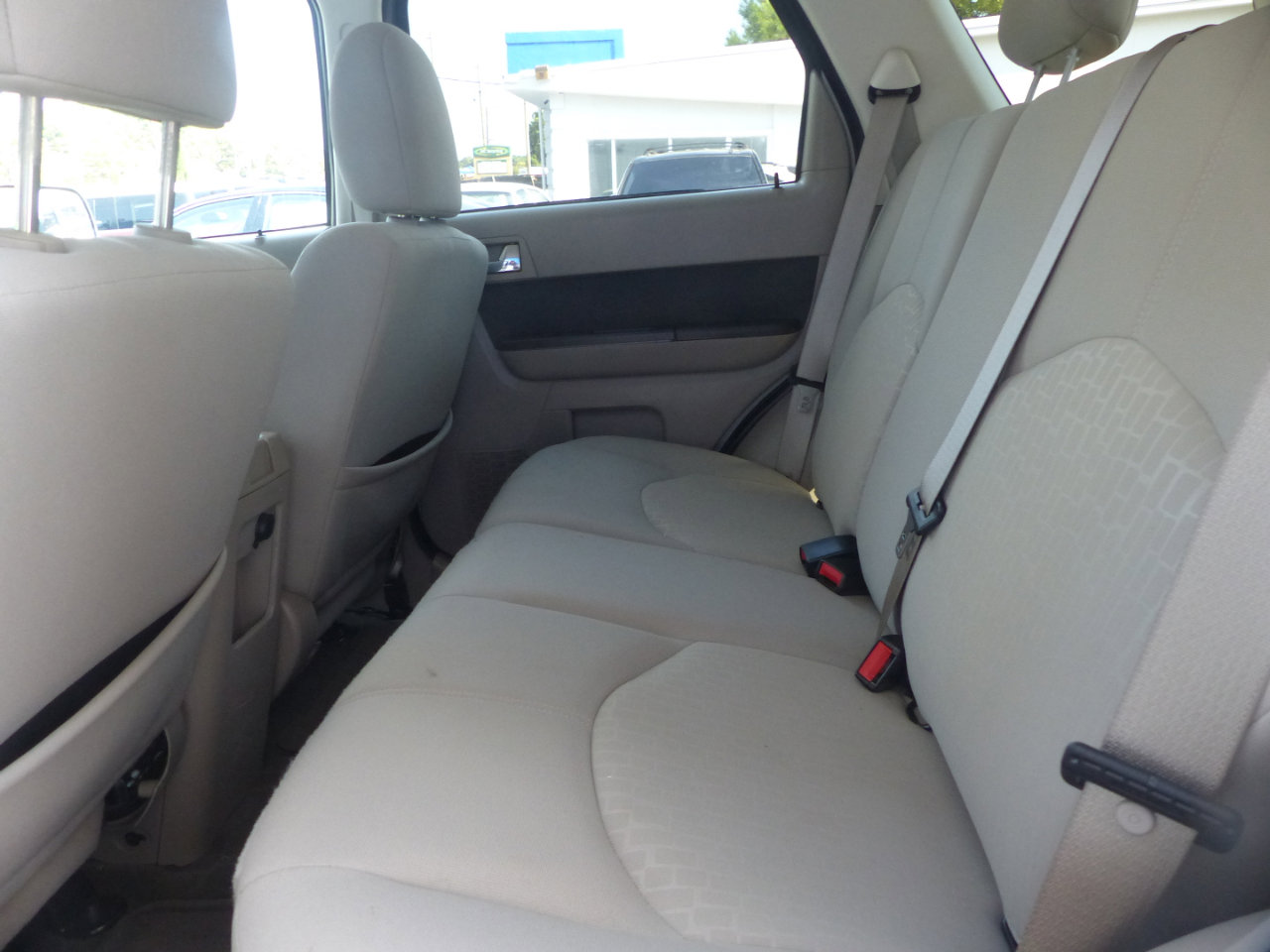 Used 2009 Mercury Mariner 4WD image 12