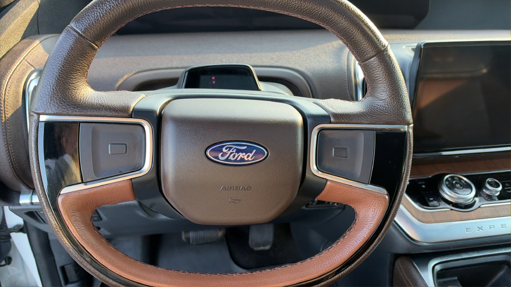 Certified 2025 Ford Expedition King Ranch AWD/4WD image 15