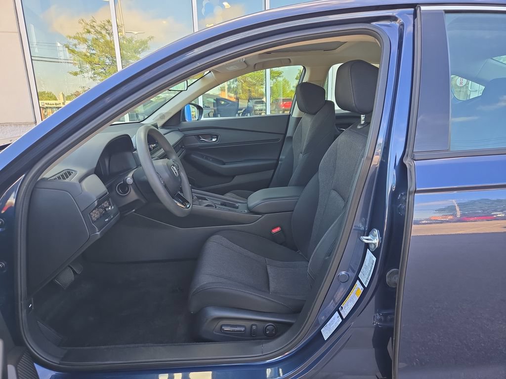 Certified 2023 Honda Accord EX image 13