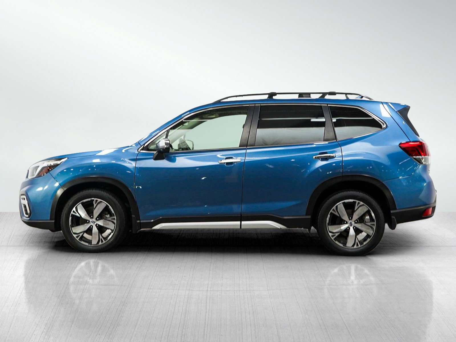 Used 2019 Subaru Forester Touring w/ Popular Package #3 AWD/4WD image 2