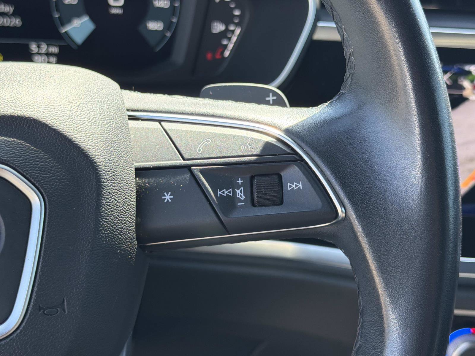 Used 2023 Audi Q3 2.0T Premium image 10