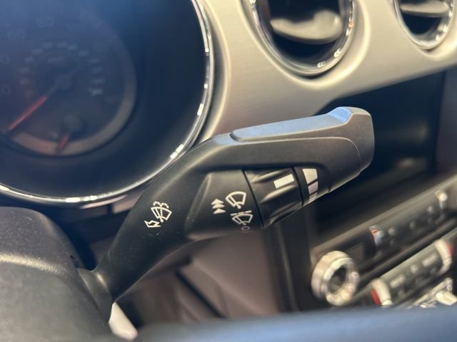 Used 2015 Ford Mustang GT Premium image 19