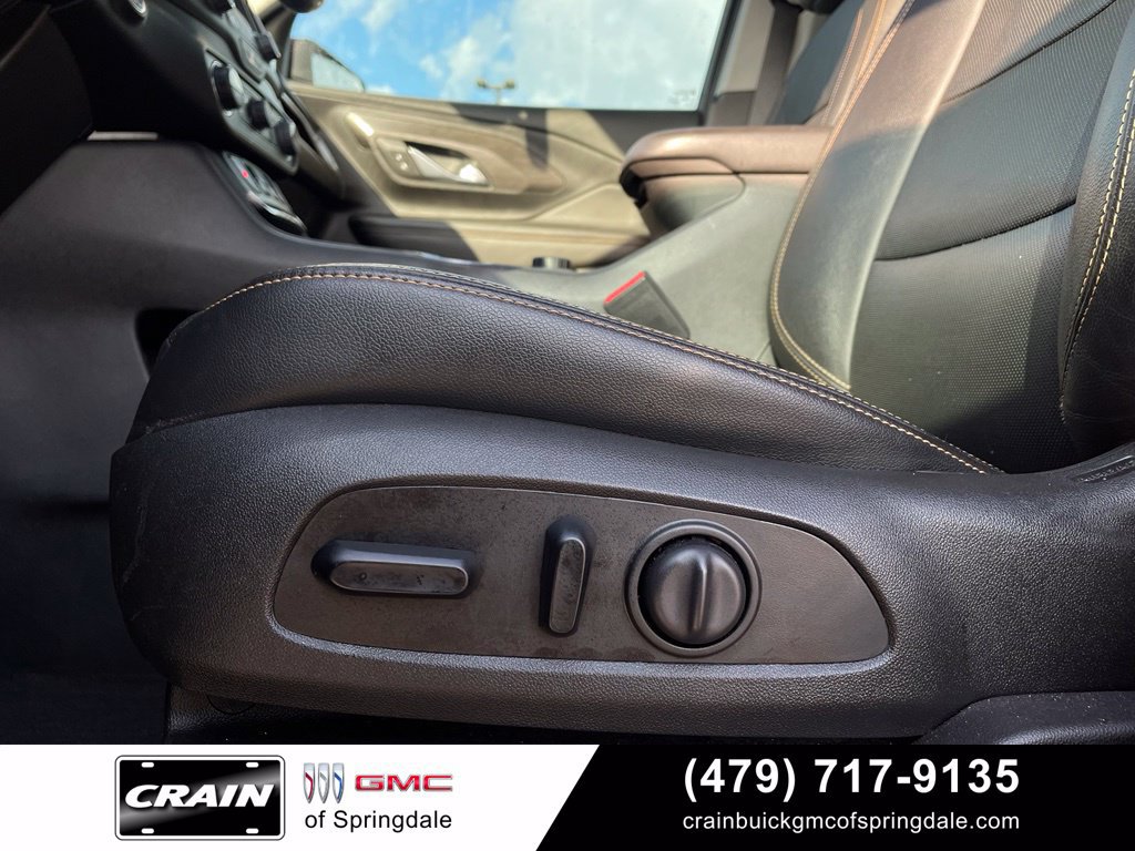 Used 2020 GMC Terrain SLT w/ Preferred Package FWD image 10