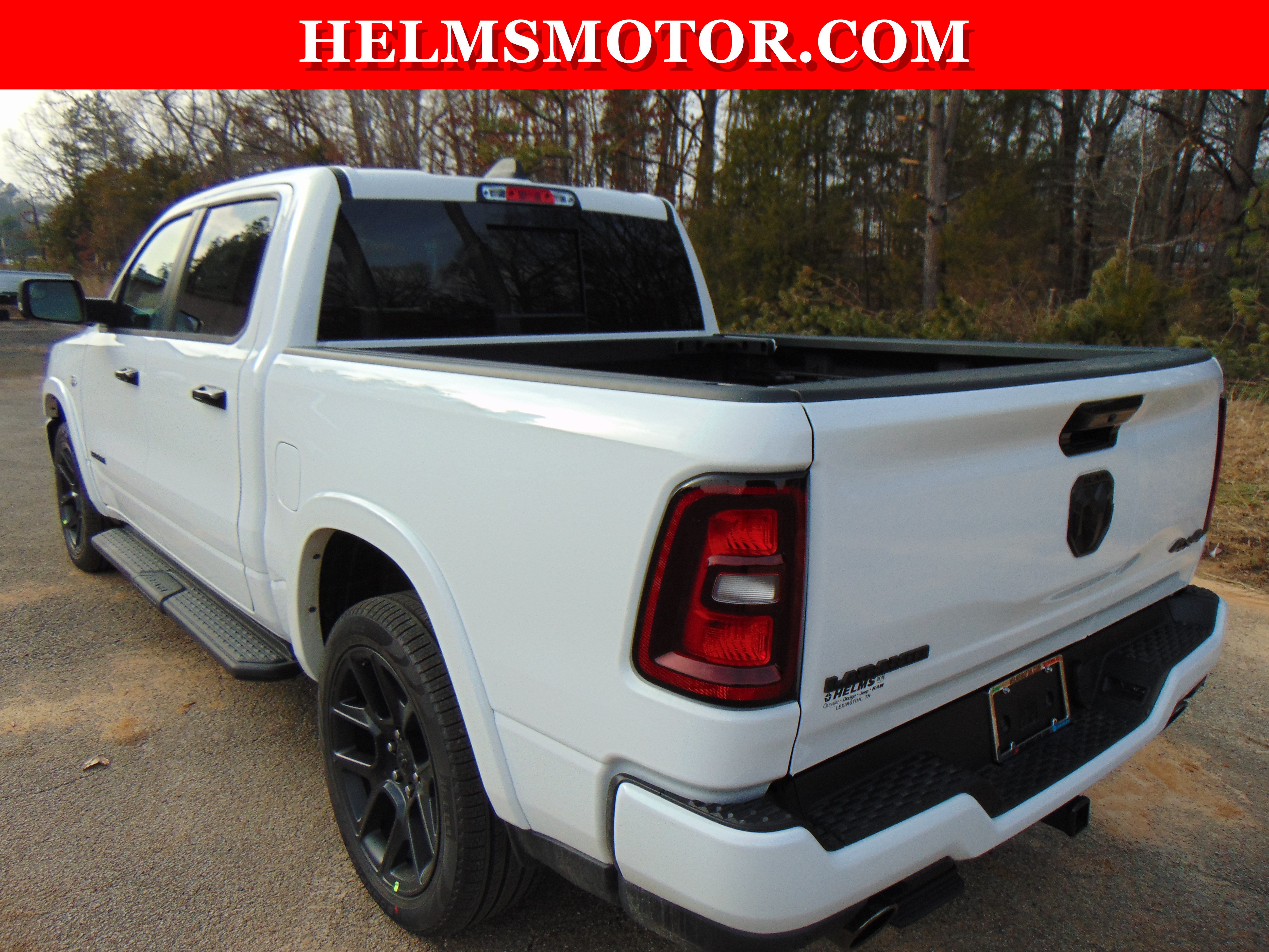 New 2026 RAM 1500 Laramie w/ Night Edition AWD/4WD image 11
