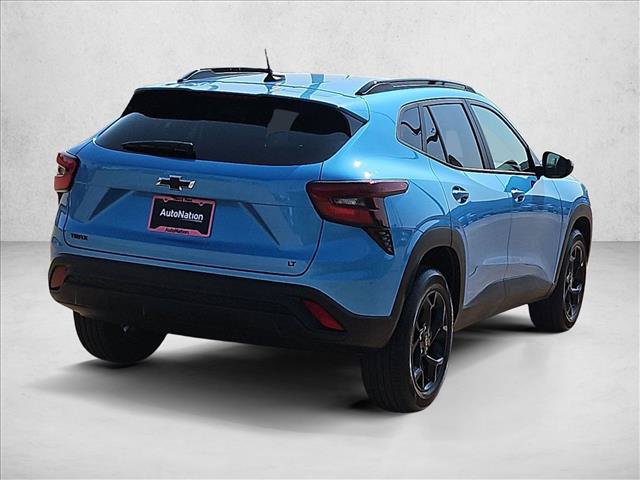 New 2026 Chevrolet Trax LT w/ Driver Confidence Package FWD image 2