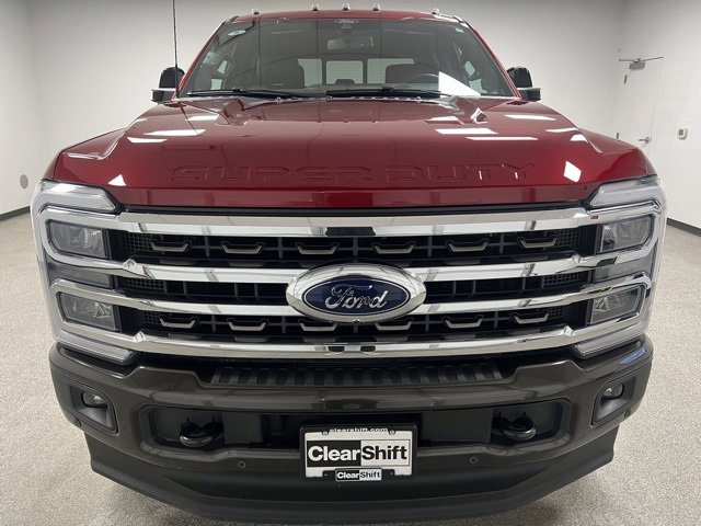 Used 2025 Ford F350 King Ranch w/ FX4 Off-Road Package image 3