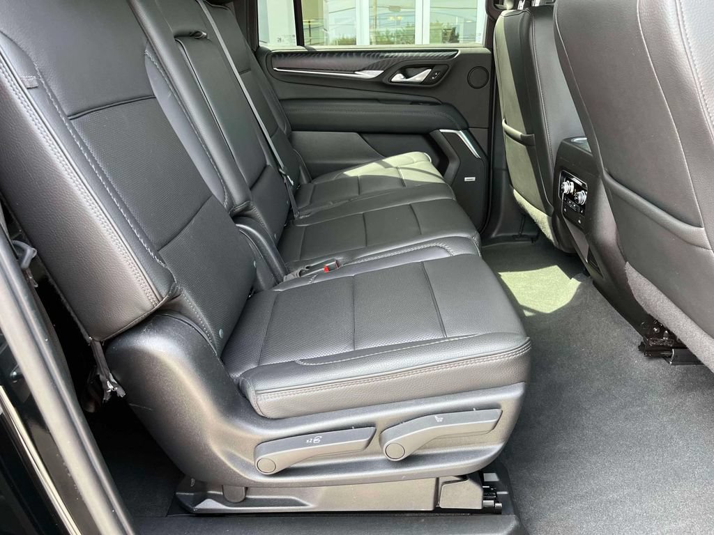 Certified 2023 GMC Yukon XL Denali AWD/4WD image 21