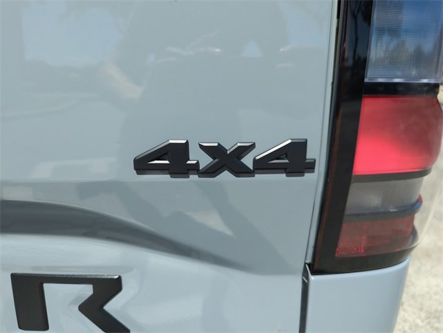 New 2026 Nissan Frontier SV w/ Tow Package image 17