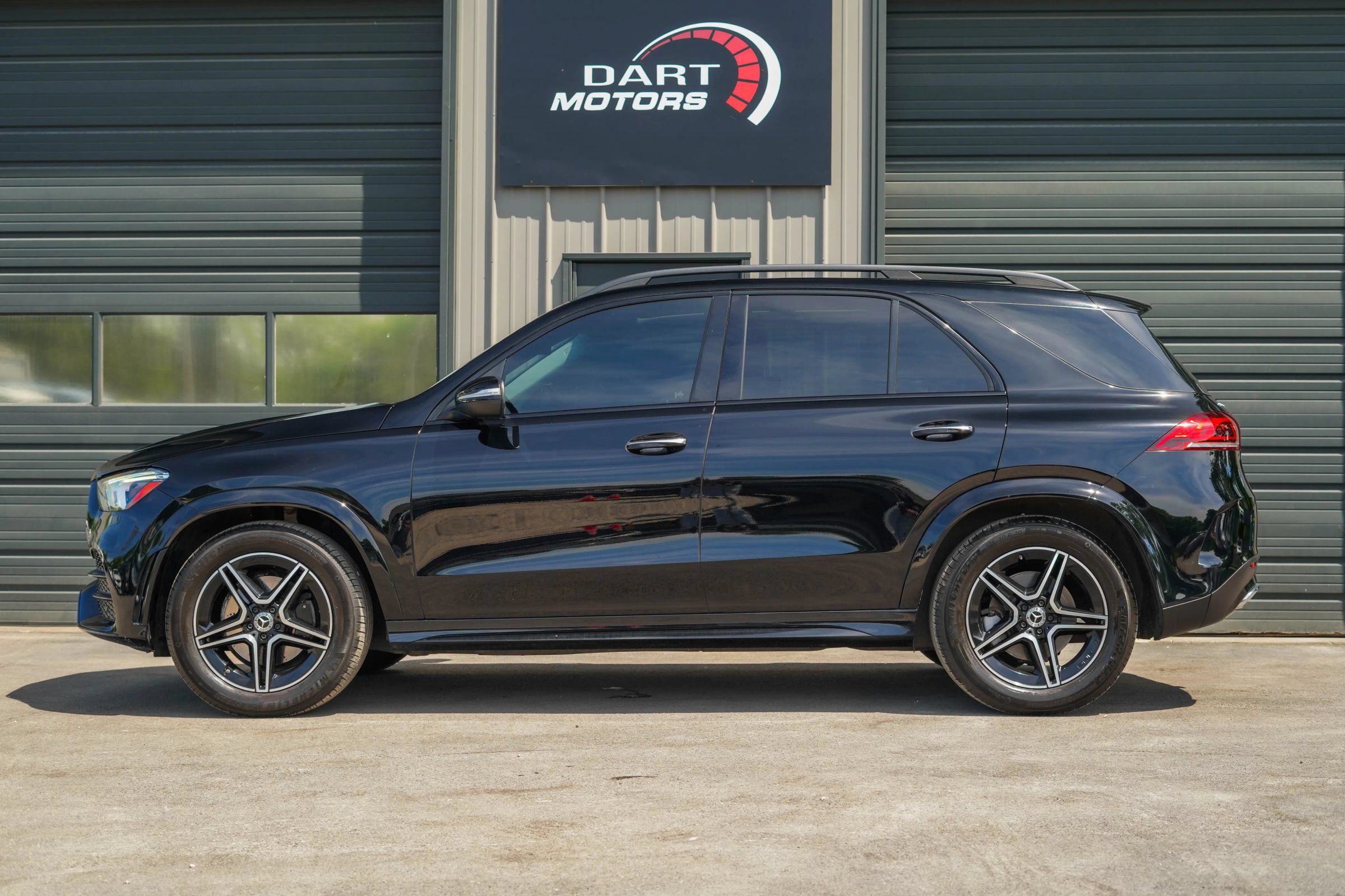 Used 2020 Mercedes-Benz GLE 350 4MATIC image 4