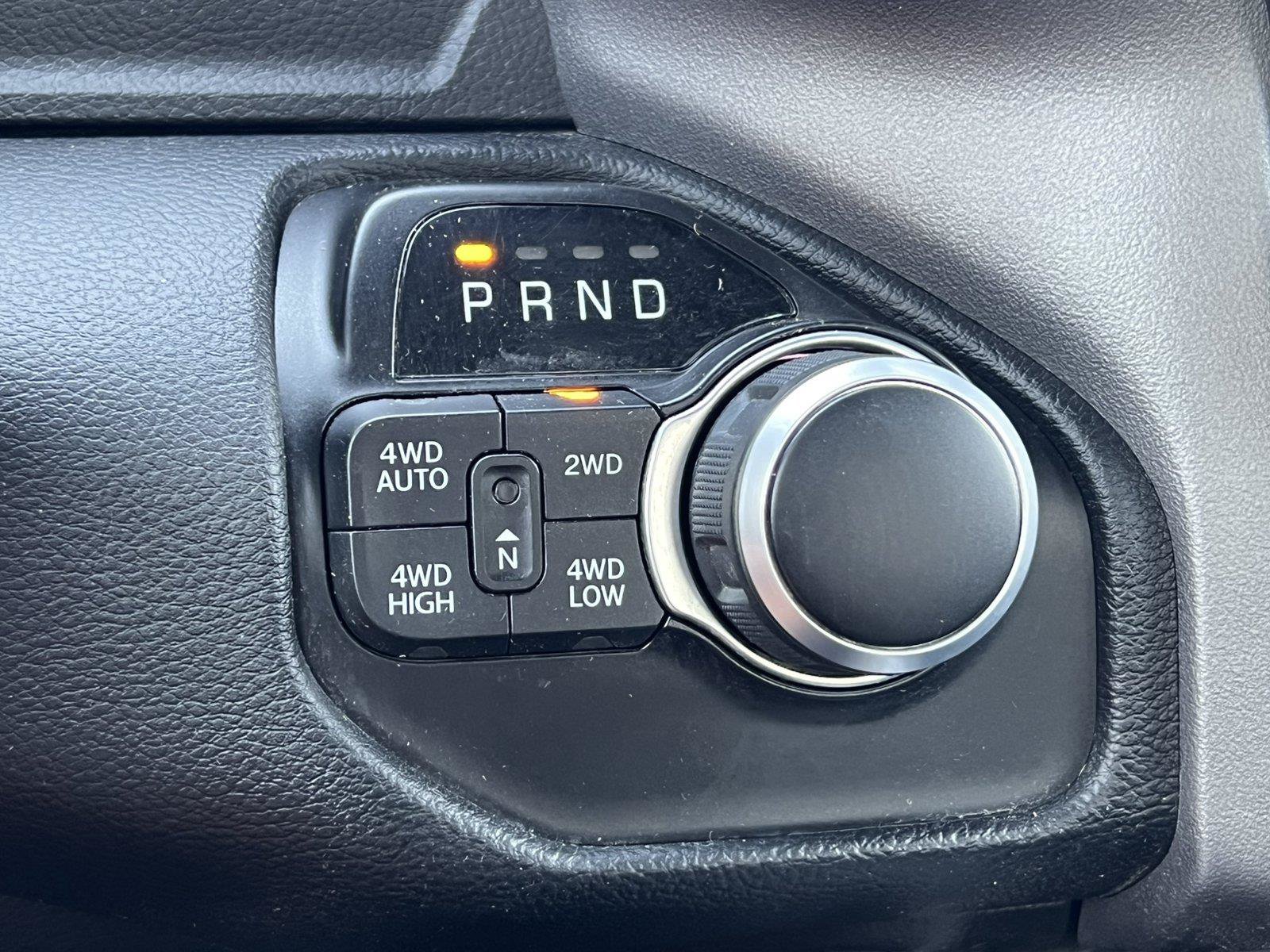 Used 2022 RAM 1500 Big Horn AWD/4WD image 34