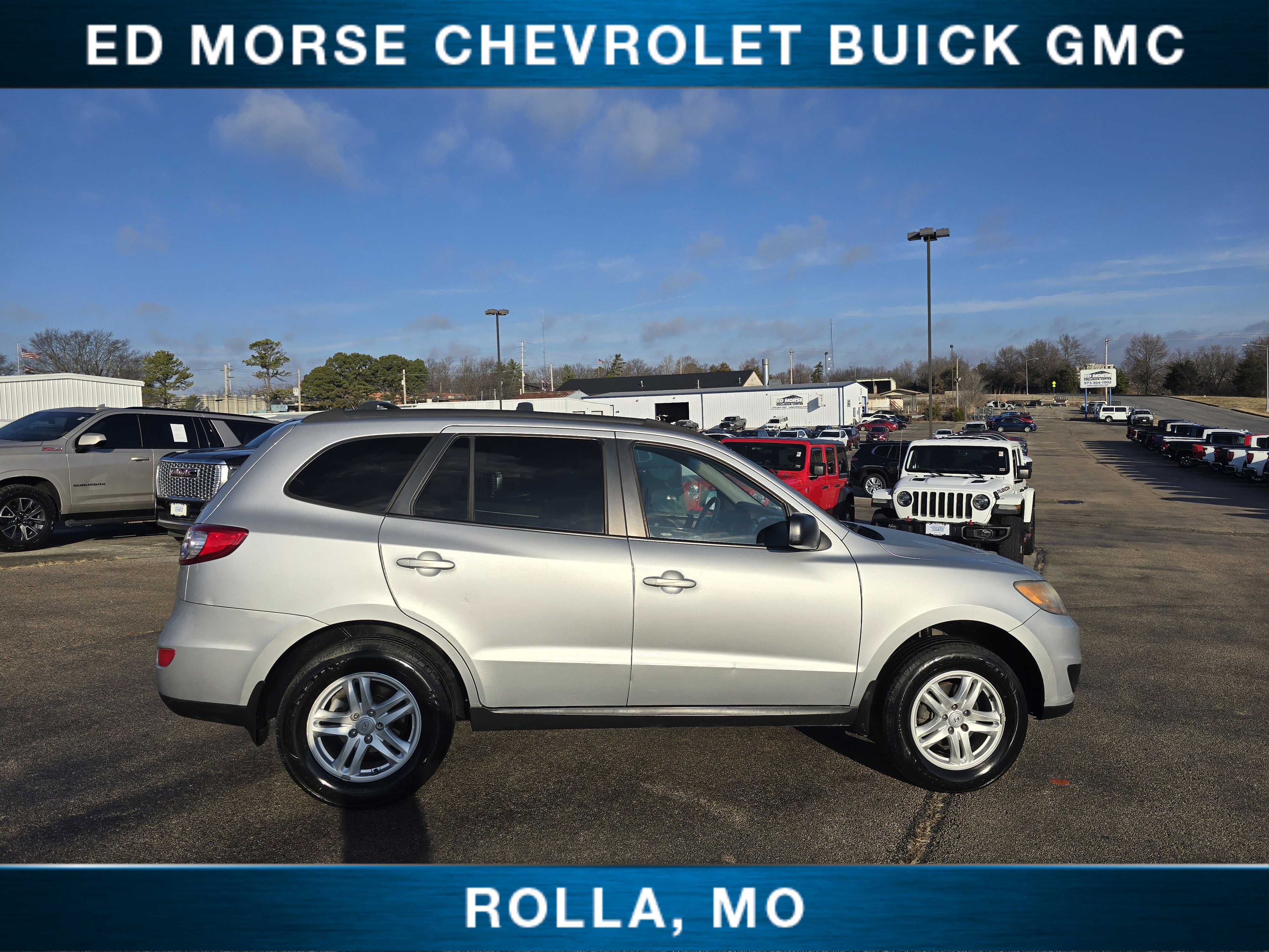 Used 2011 Hyundai Santa Fe GLS image 2
