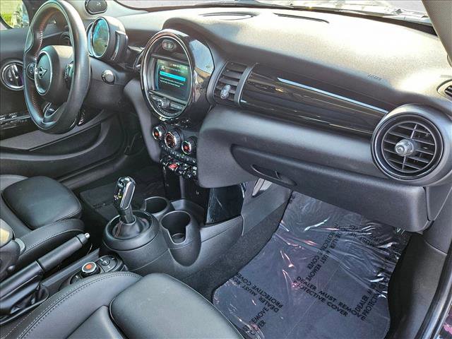 Used 2020 MINI Cooper S image 21