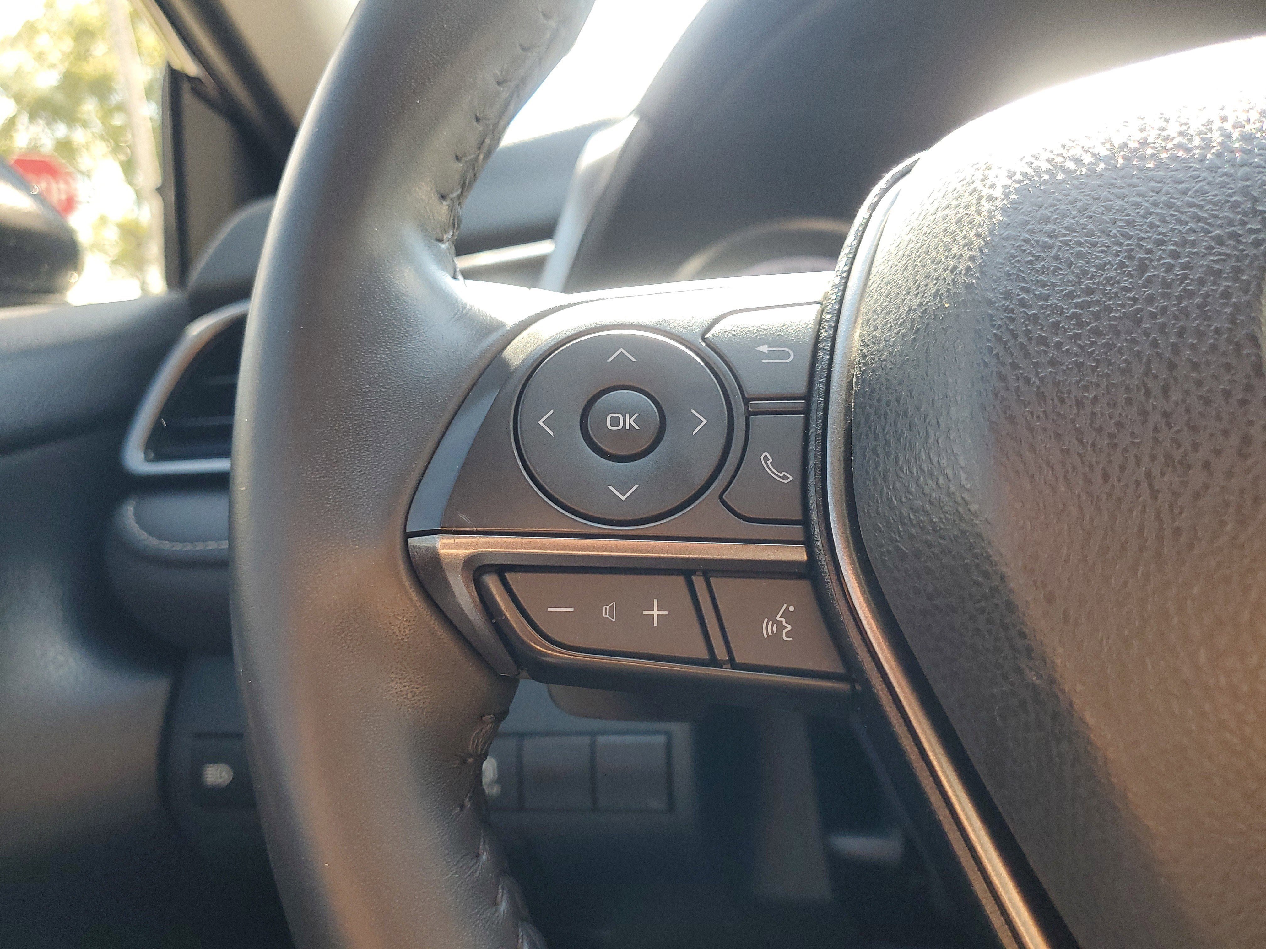 Used 2024 Toyota Camry SE image 22