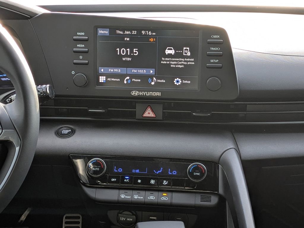 Used 2026 Hyundai Elantra Sport image 18