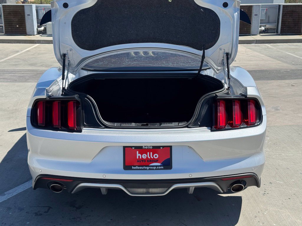 Used 2017 Ford Mustang GT Premium w/ Black Accent Package RWD image 22