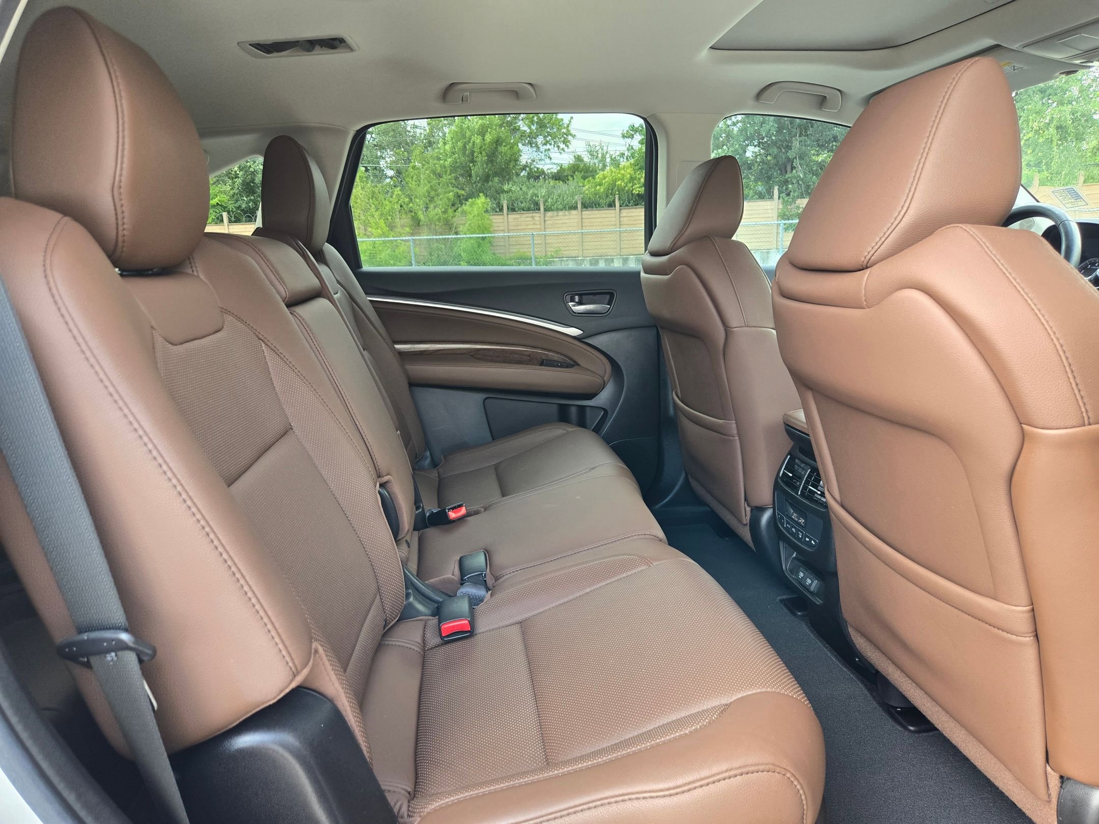 Certified 2020 Acura MDX FWD w/ Technology Package image 26