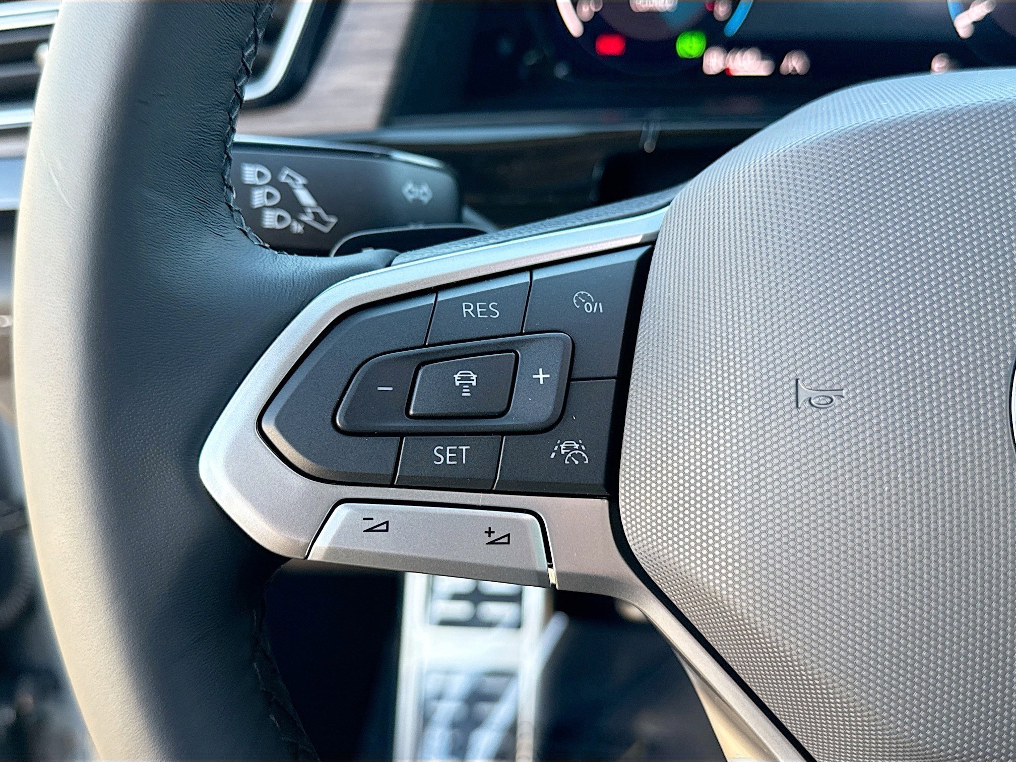 New 2026 Volkswagen Atlas SEL Premium R-Line image 36