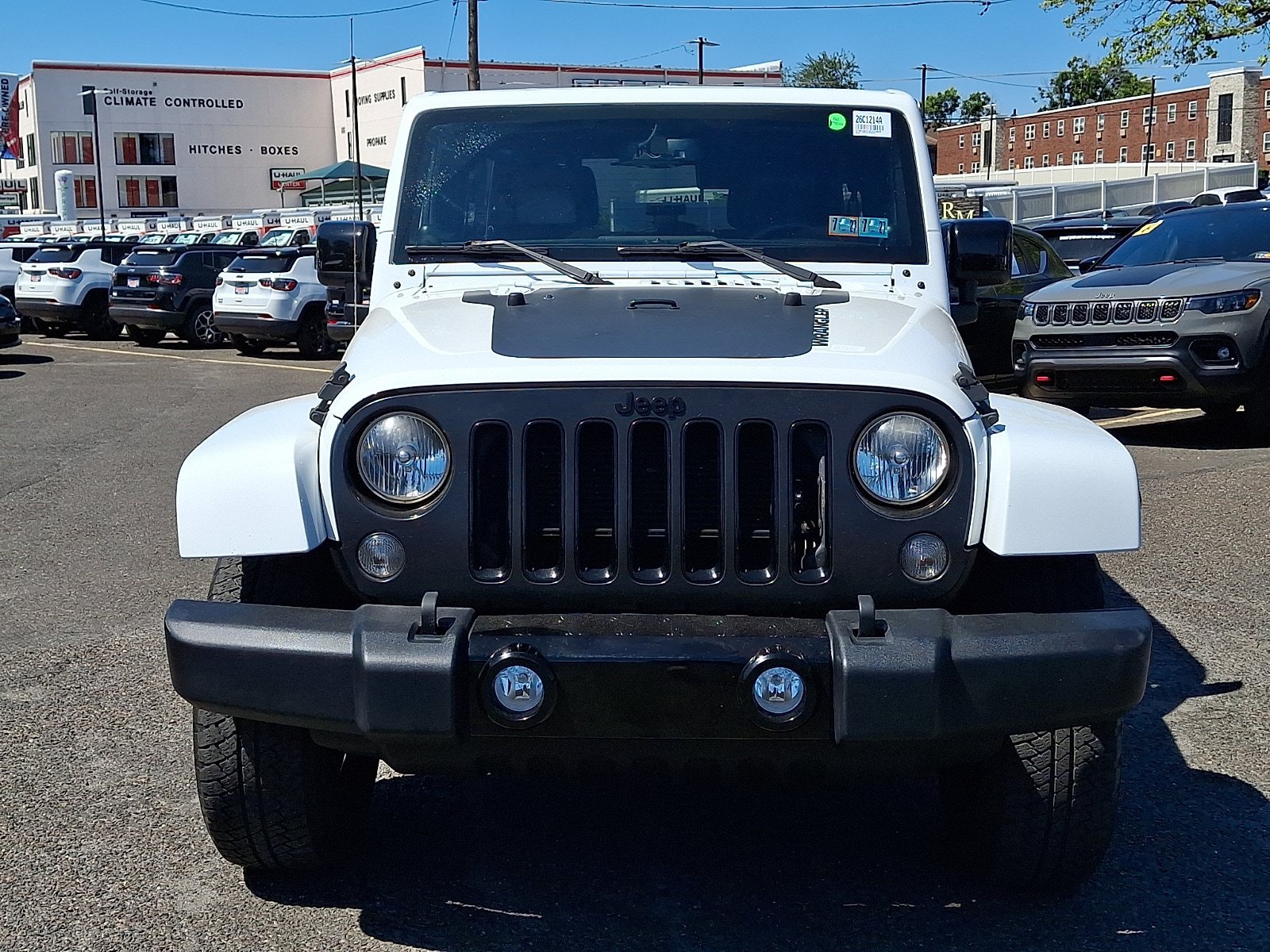 Used 2014 Jeep Wrangler Unlimited Sahara AWD/4WD image 2