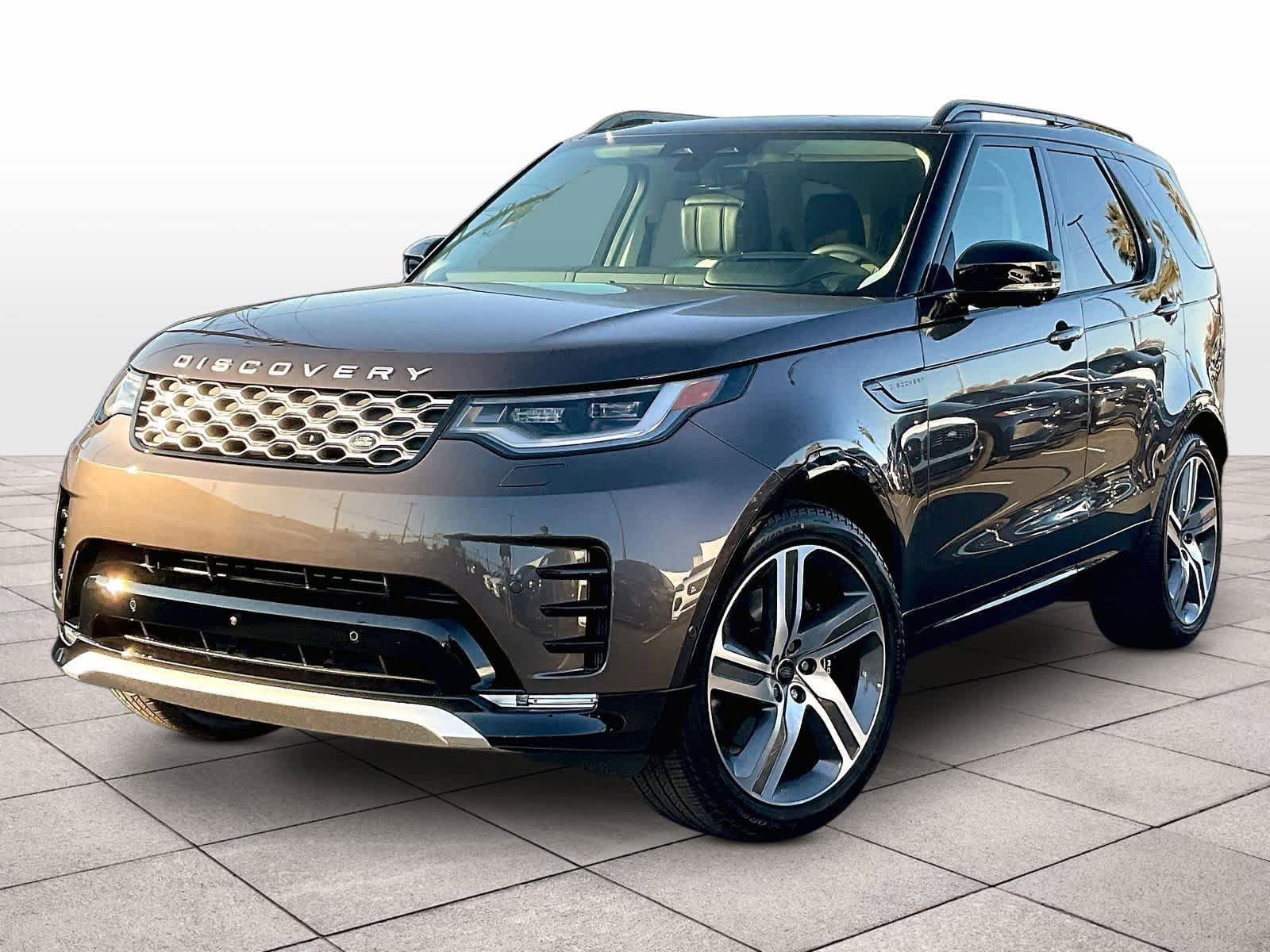 New 2025 Land Rover Discovery Metropolitan Edition