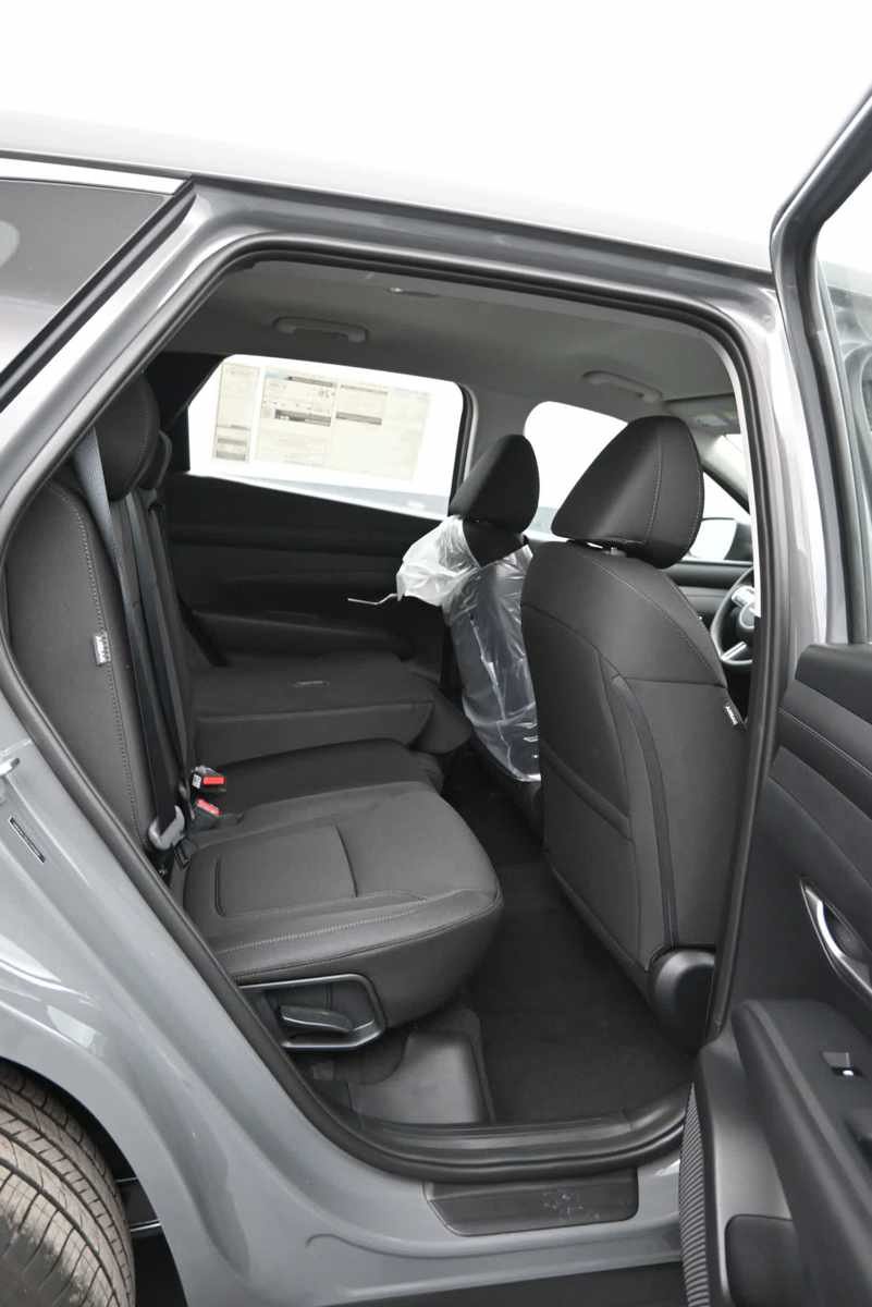 New 2026 Hyundai Tucson SE AWD/4WD image 12