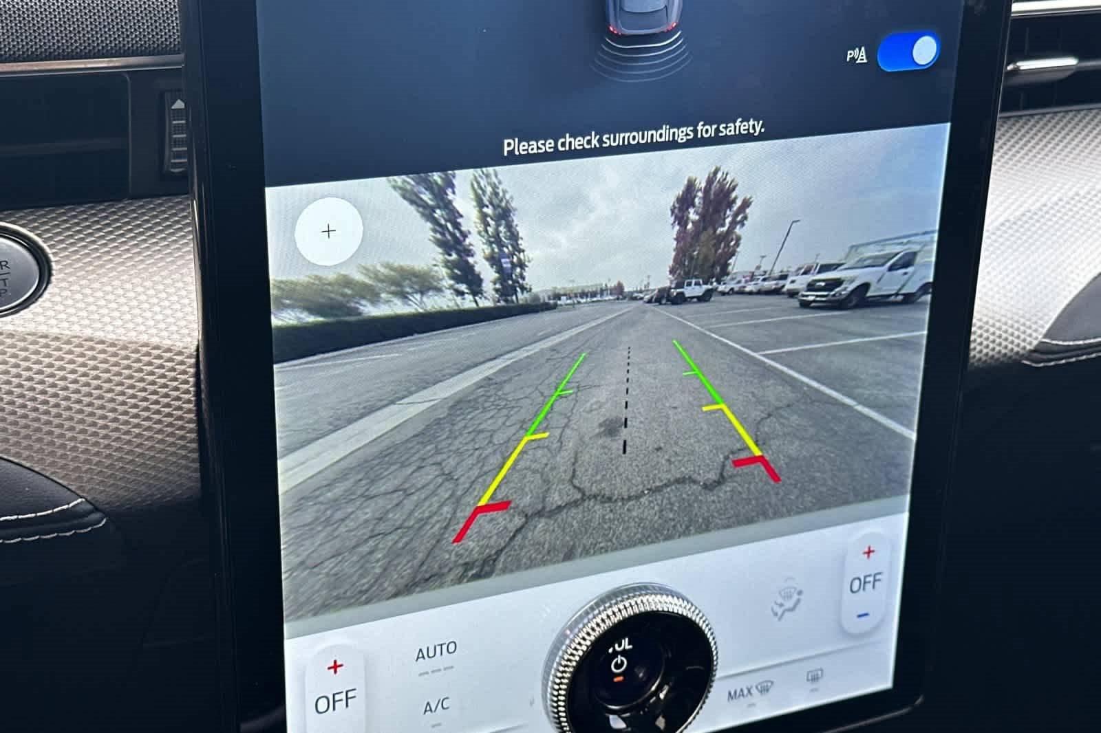 Certified 2022 Ford Mustang Mach-E Select image 21