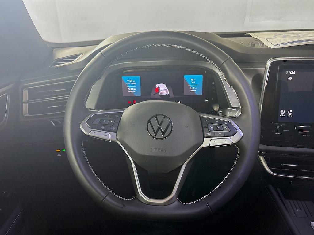 New 2025 Volkswagen Atlas Cross Sport SE image 14