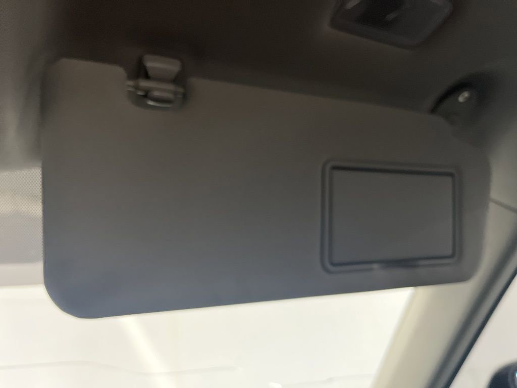 Used 2022 Toyota Highlander XLE AWD/4WD image 80