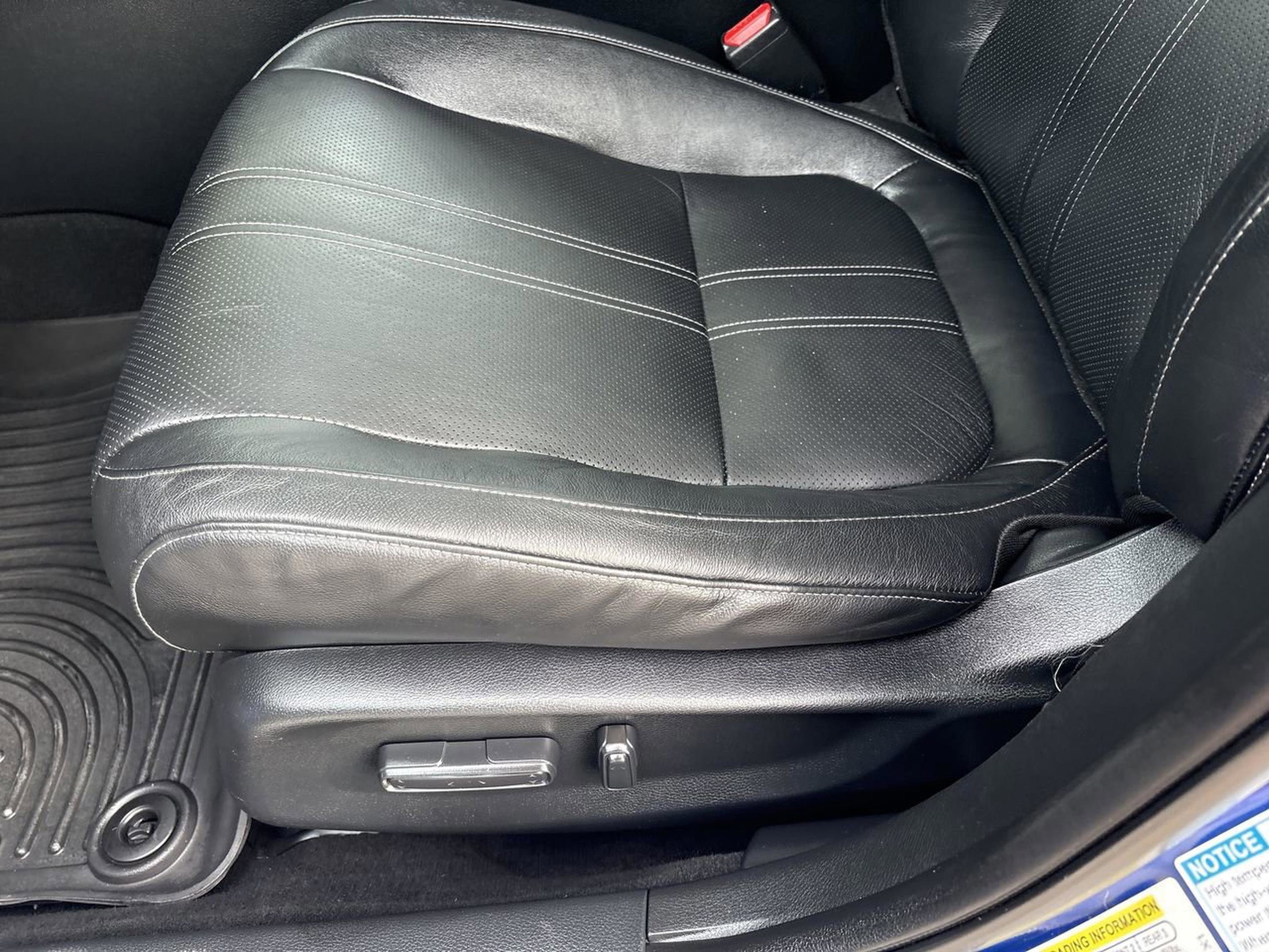 Certified 2019 Honda Insight Touring image 15