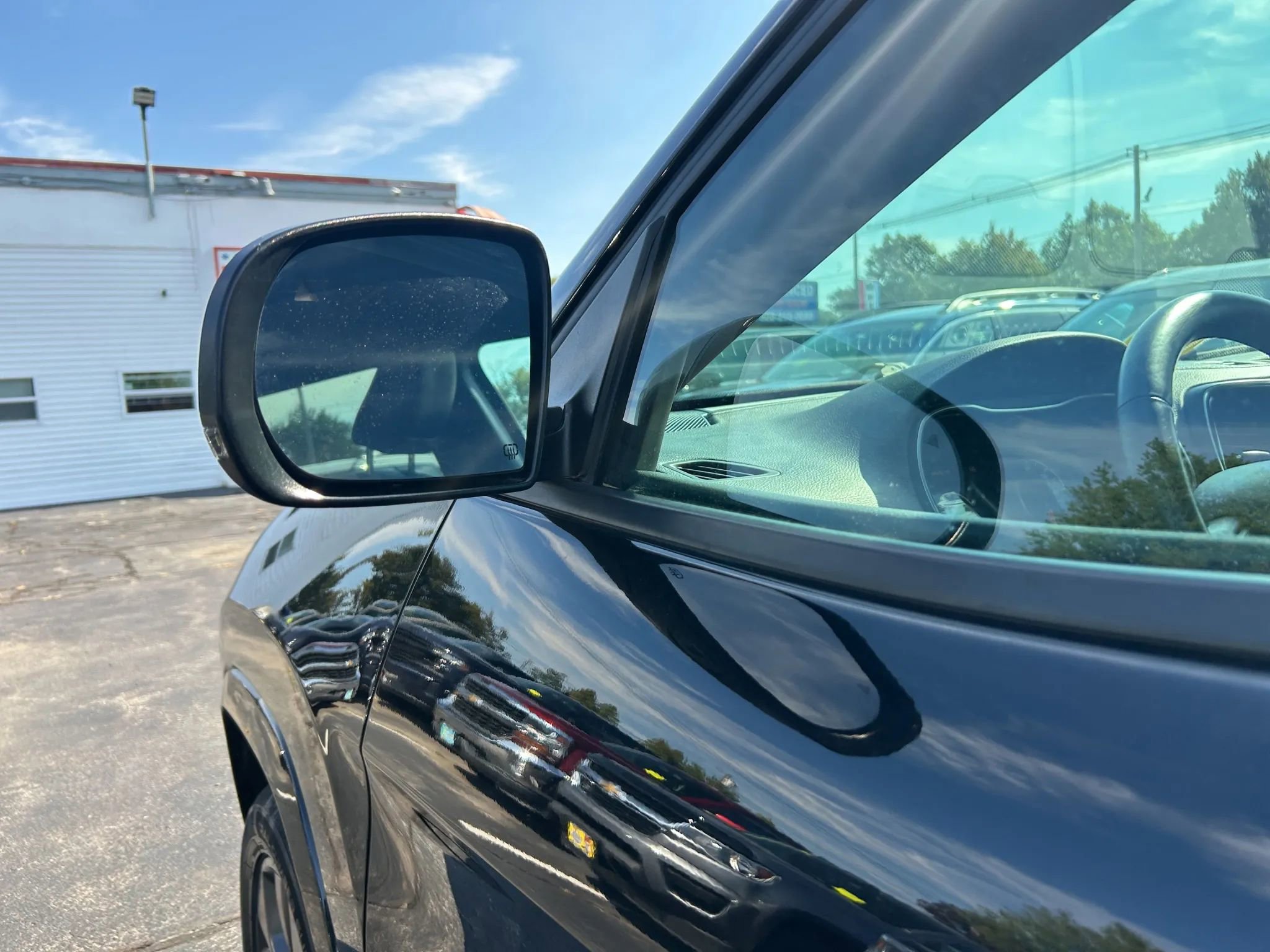 Used 2019 Jeep Cherokee High Altitude image 26