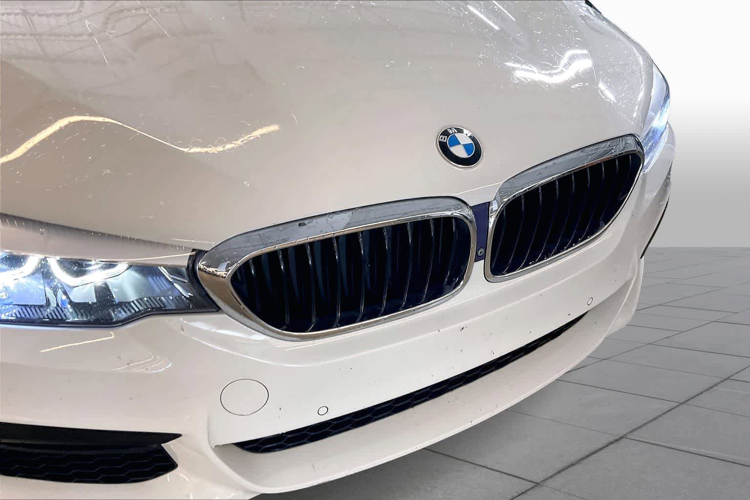 Used 2017 BMW 530i RWD image 29