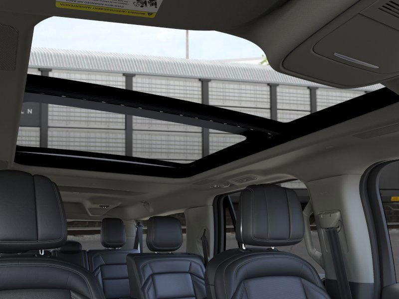 New 2026 Lincoln Navigator L Reserve image 22