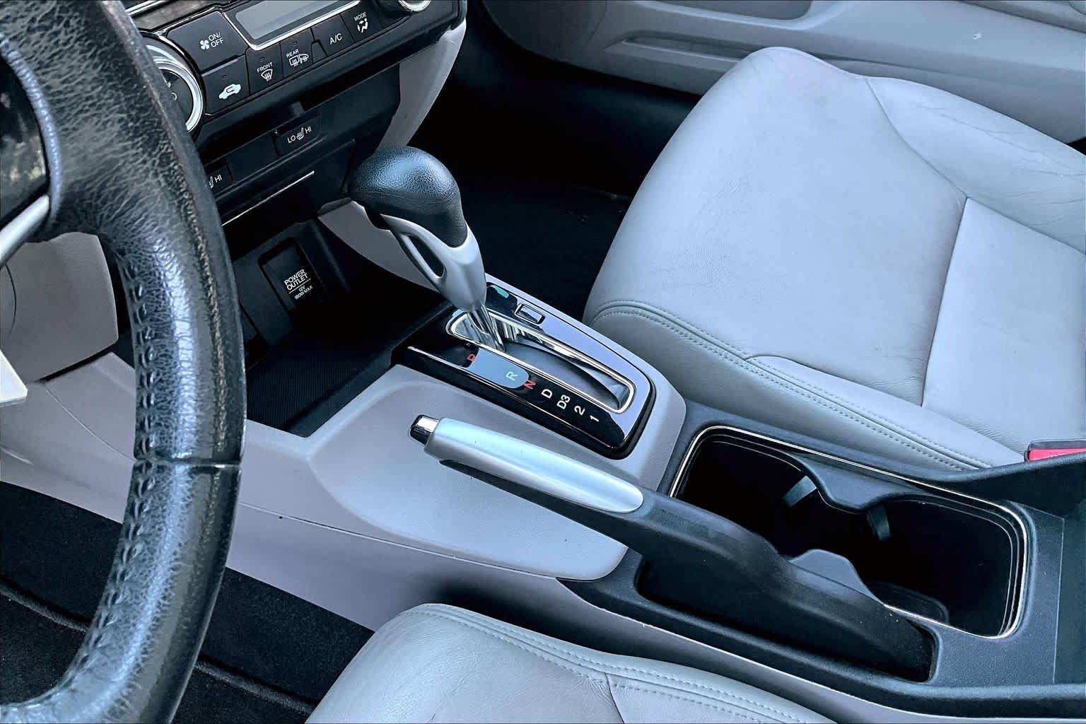 Used 2013 Honda Civic EX-L image 16