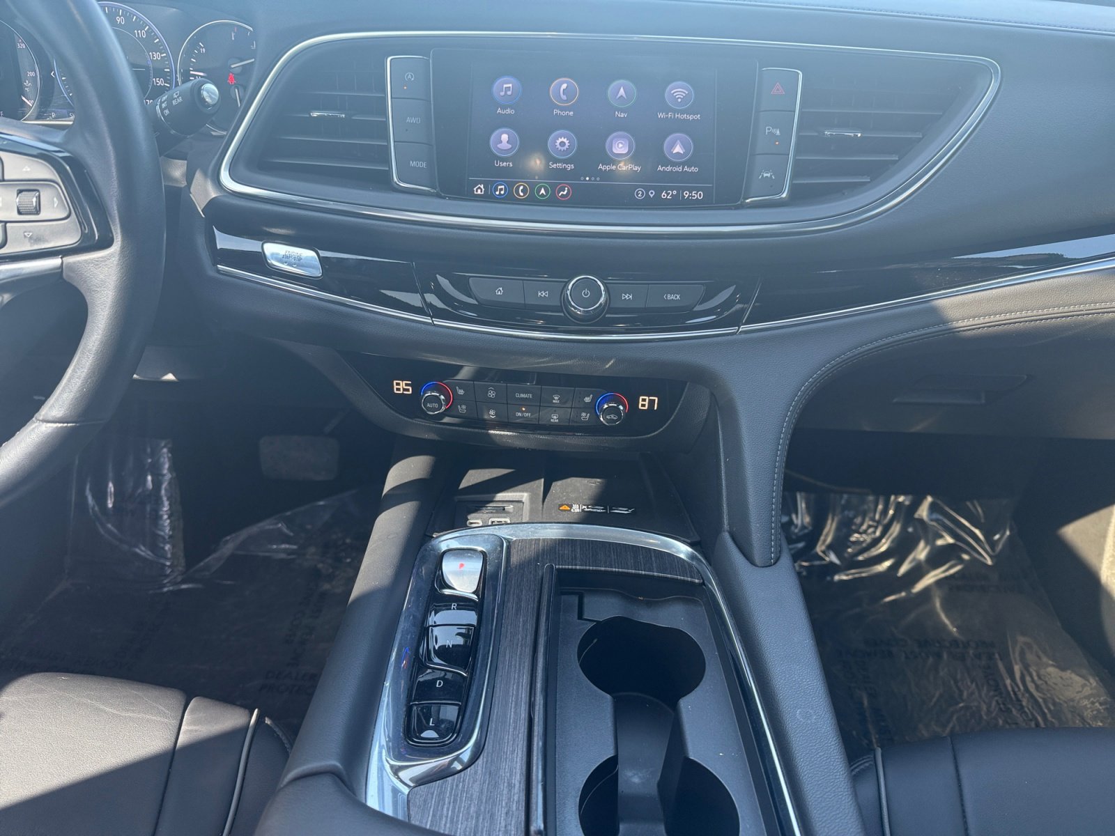 Used 2024 Buick Enclave Avenir w/ Avenir Technology Package AWD/4WD image 11