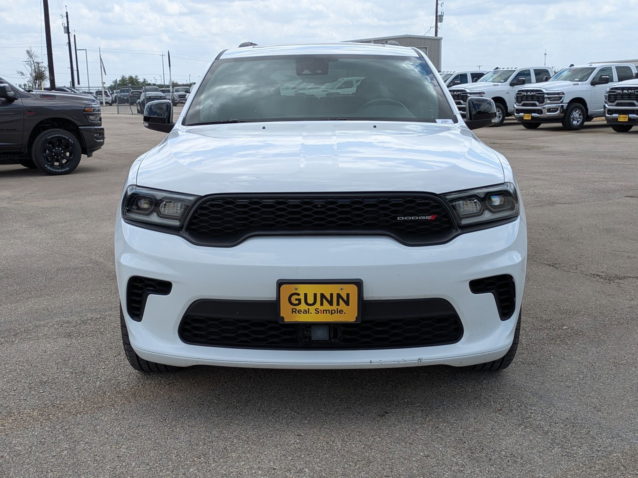 Used 2024 Dodge Durango GT RWD image 8