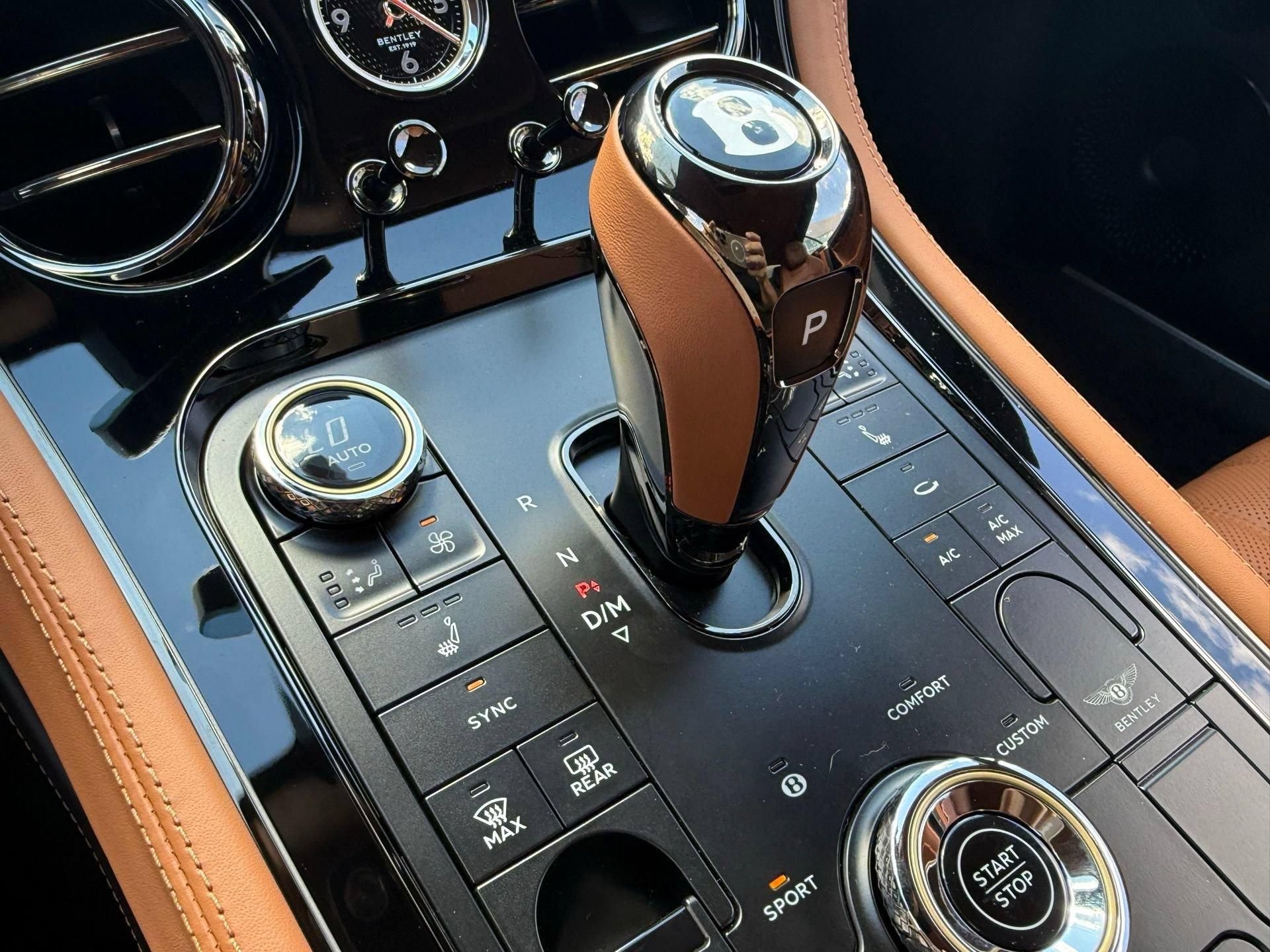 New 2026 Bentley Continental GT AWD/4WD image 32