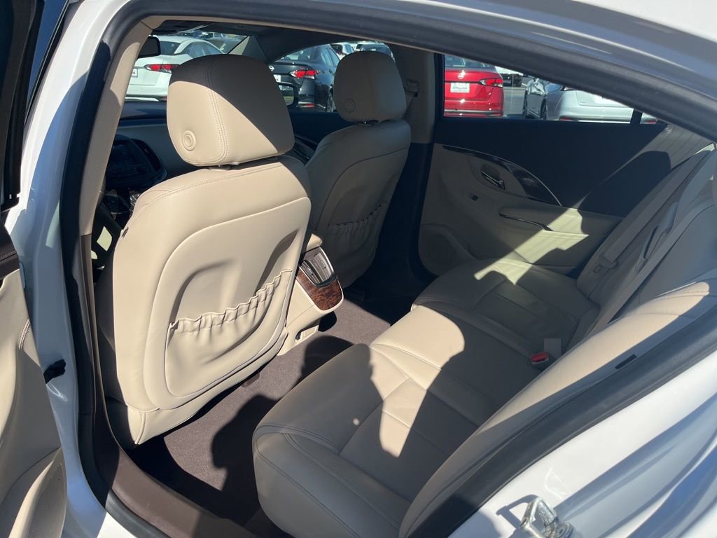 Used 2016 Buick LaCrosse Sport Touring FWD image 22