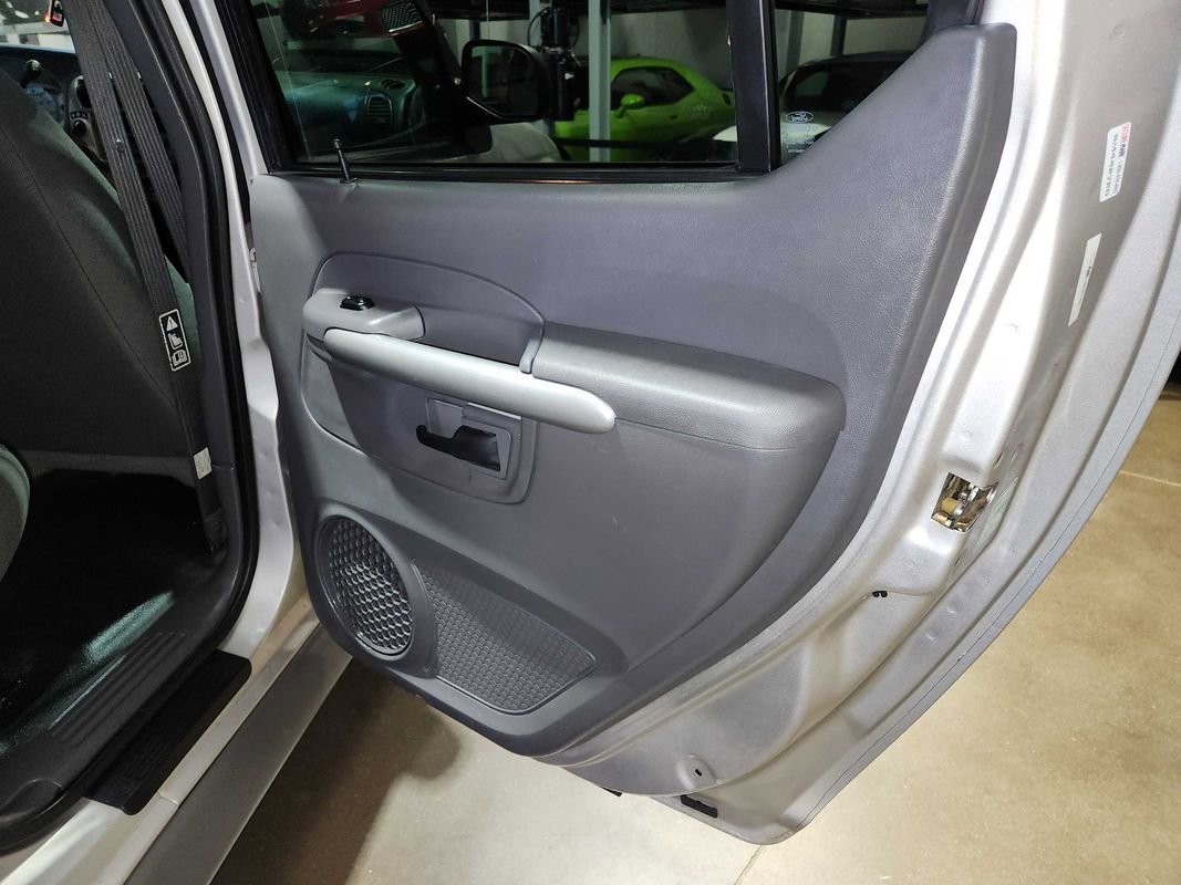 Used 2002 Ford Explorer Sport Trac 4x4 image 63