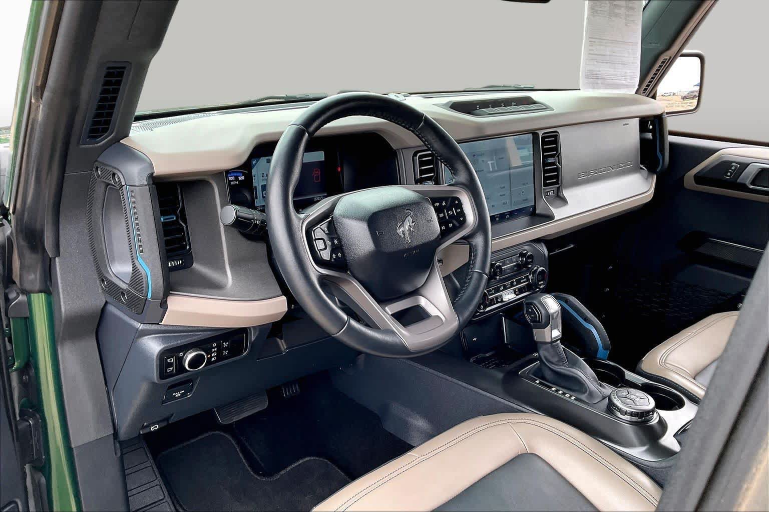 Used 2024 Ford Bronco Wildtrak AWD/4WD image 16