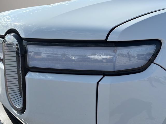Used 2023 Rivian R1S Adventure AWD/4WD image 26