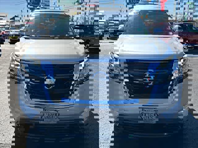 Used 2023 Nissan Pathfinder Platinum AWD/4WD image 7