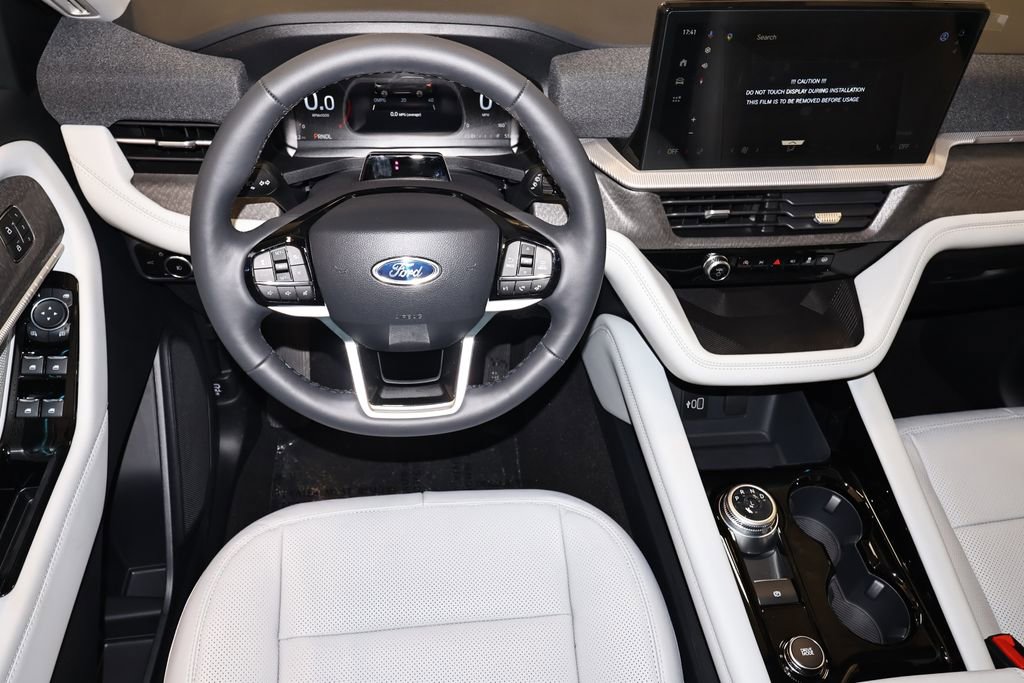 New 2026 Ford Explorer Platinum image 23