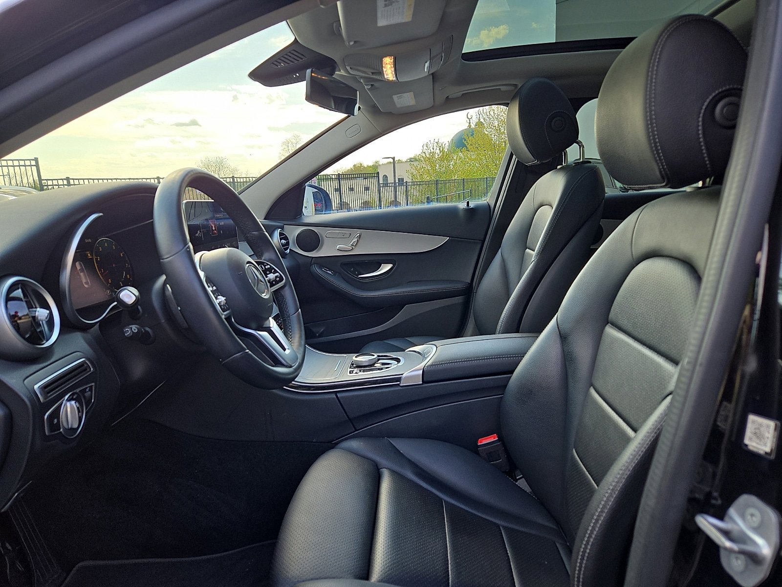 Used 2021 Mercedes-Benz C 300 4MATIC Sedan image 13